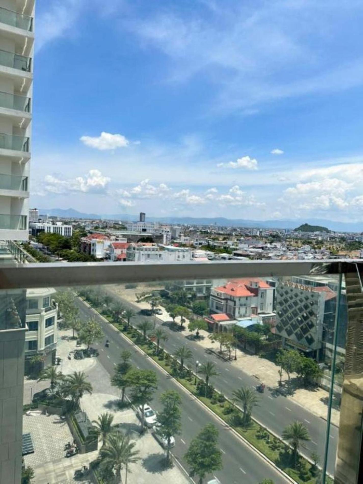 Thy Hung Legacy Hotel Туихоа Экстерьер фото