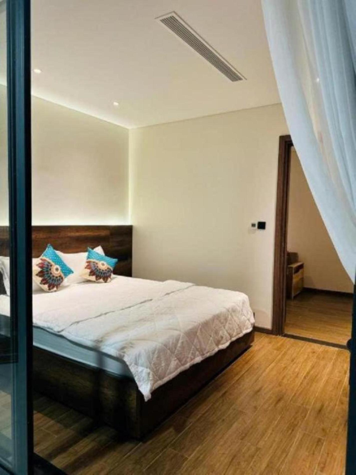 Thy Hung Legacy Hotel Туихоа Экстерьер фото