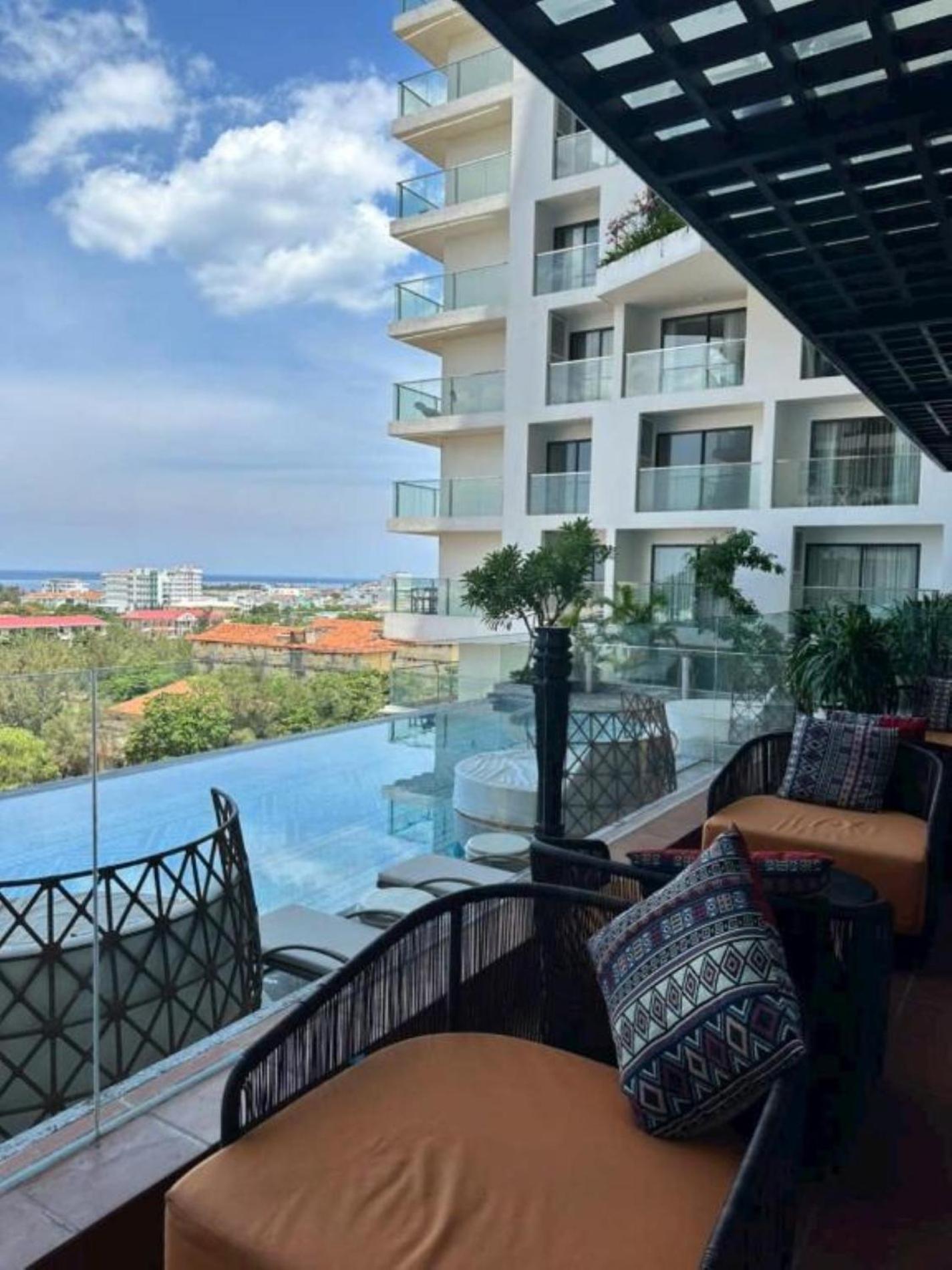 Thy Hung Legacy Hotel Туихоа Экстерьер фото