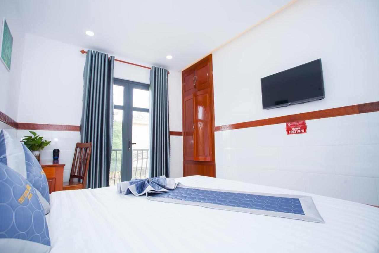 Thy Hung Legacy Hotel Туихоа Экстерьер фото