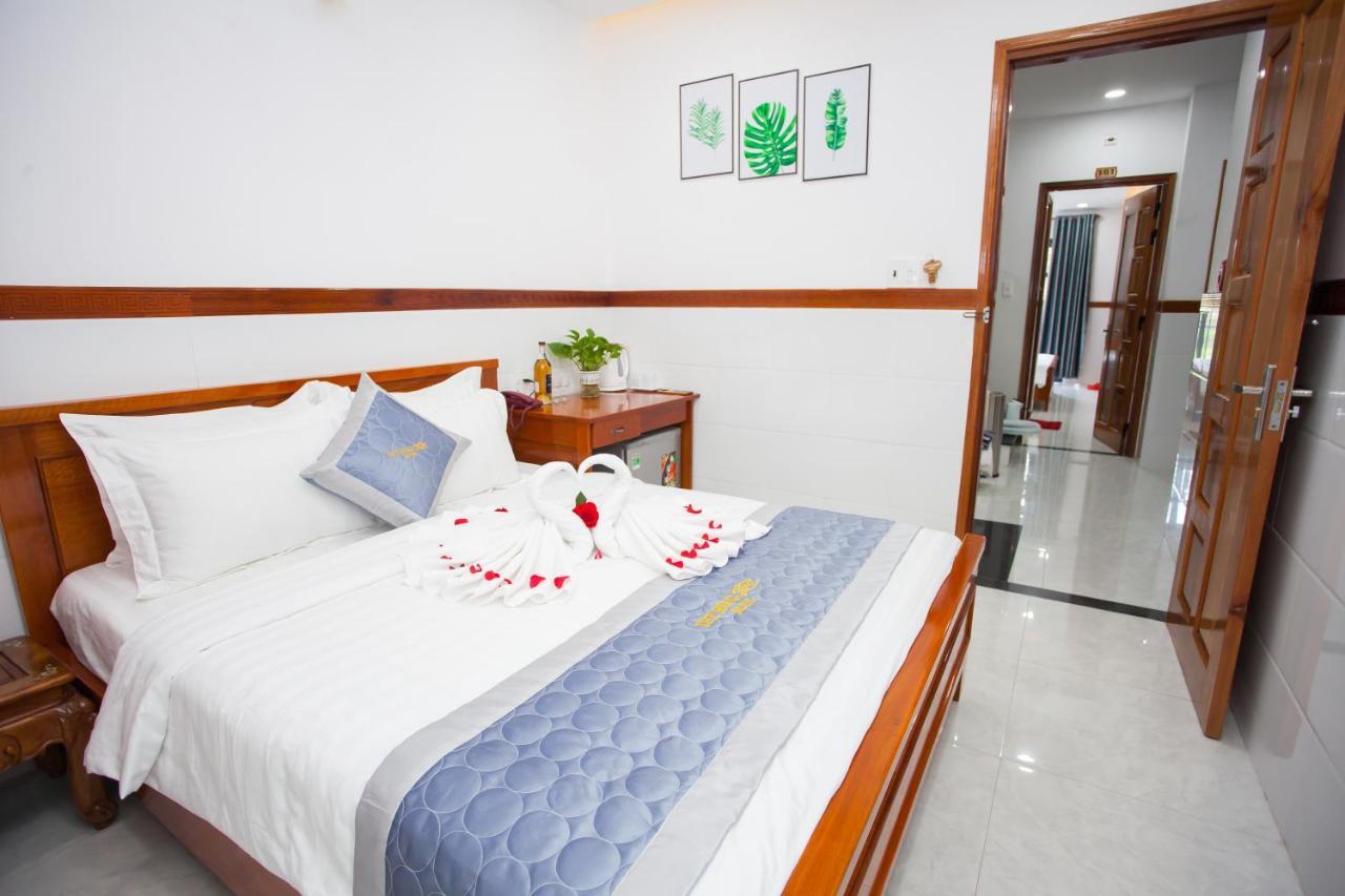 Thy Hung Legacy Hotel Туихоа Экстерьер фото