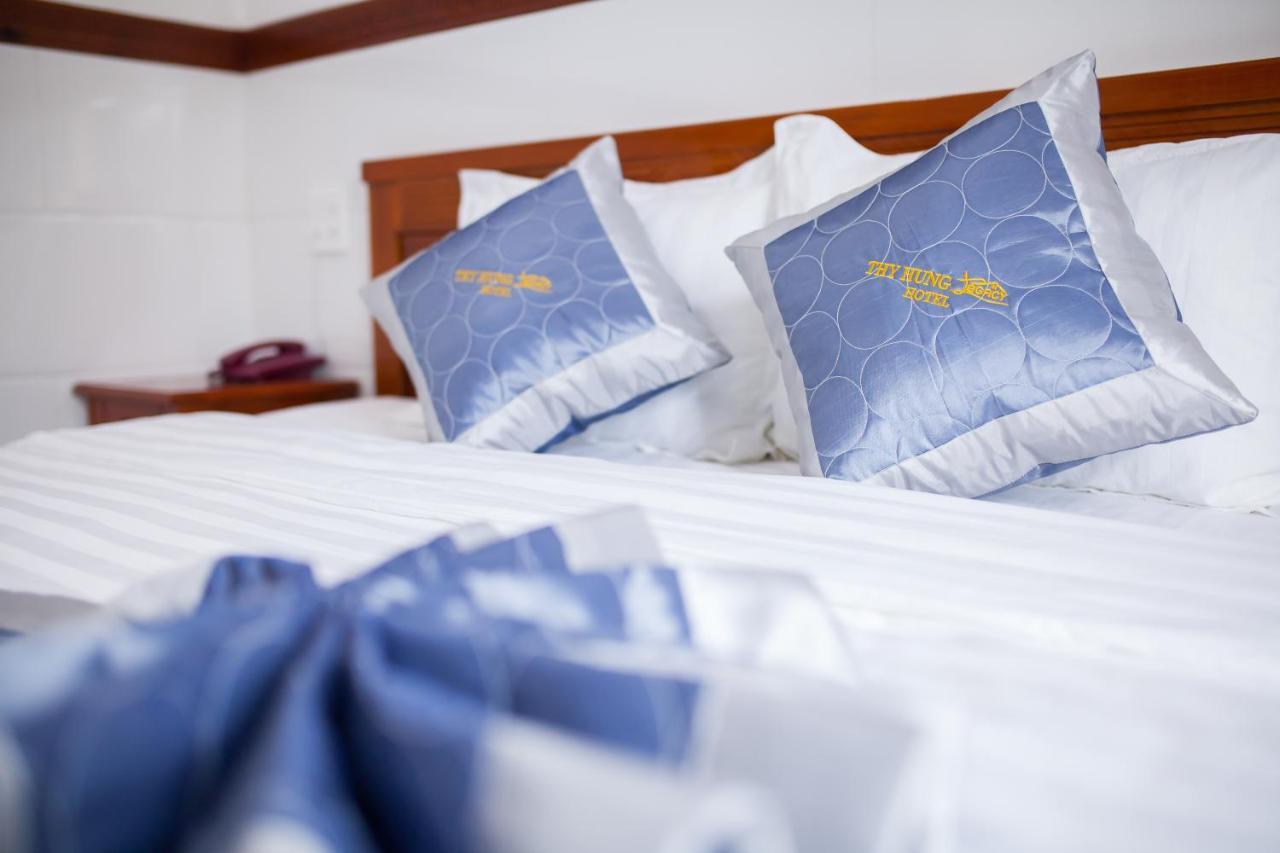 Thy Hung Legacy Hotel Туихоа Экстерьер фото